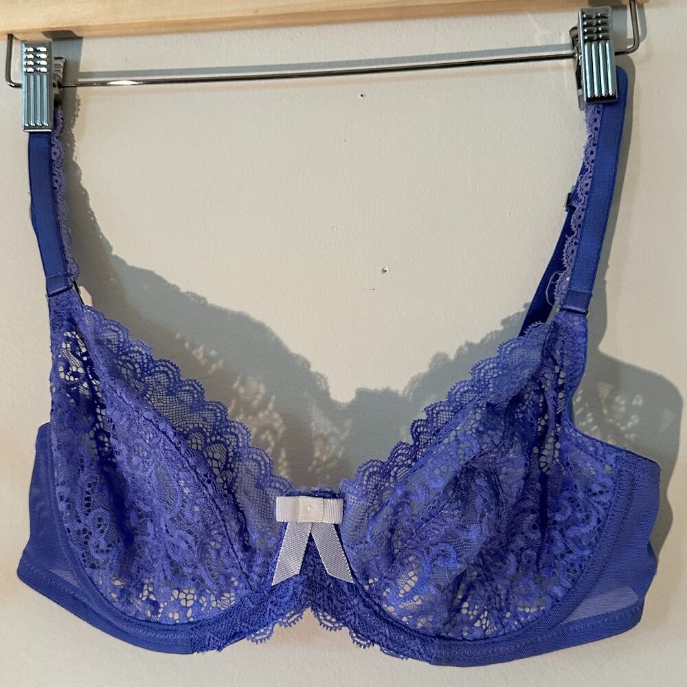 Lilac Lace Underwire Bra - 30DD